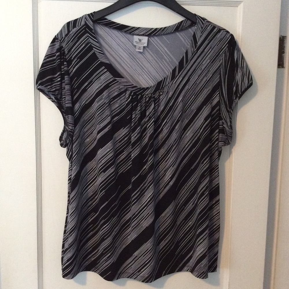 Worthington short sleeve shirt